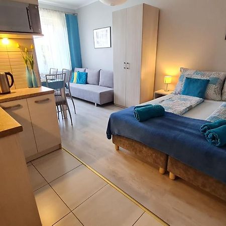 Bela - Pokoje Z Aneksami I Apartamenty Kolobrzeg Bagian luar foto