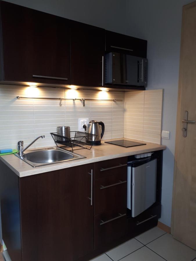 Bela - Pokoje Z Aneksami I Apartamenty Kolobrzeg Bagian luar foto