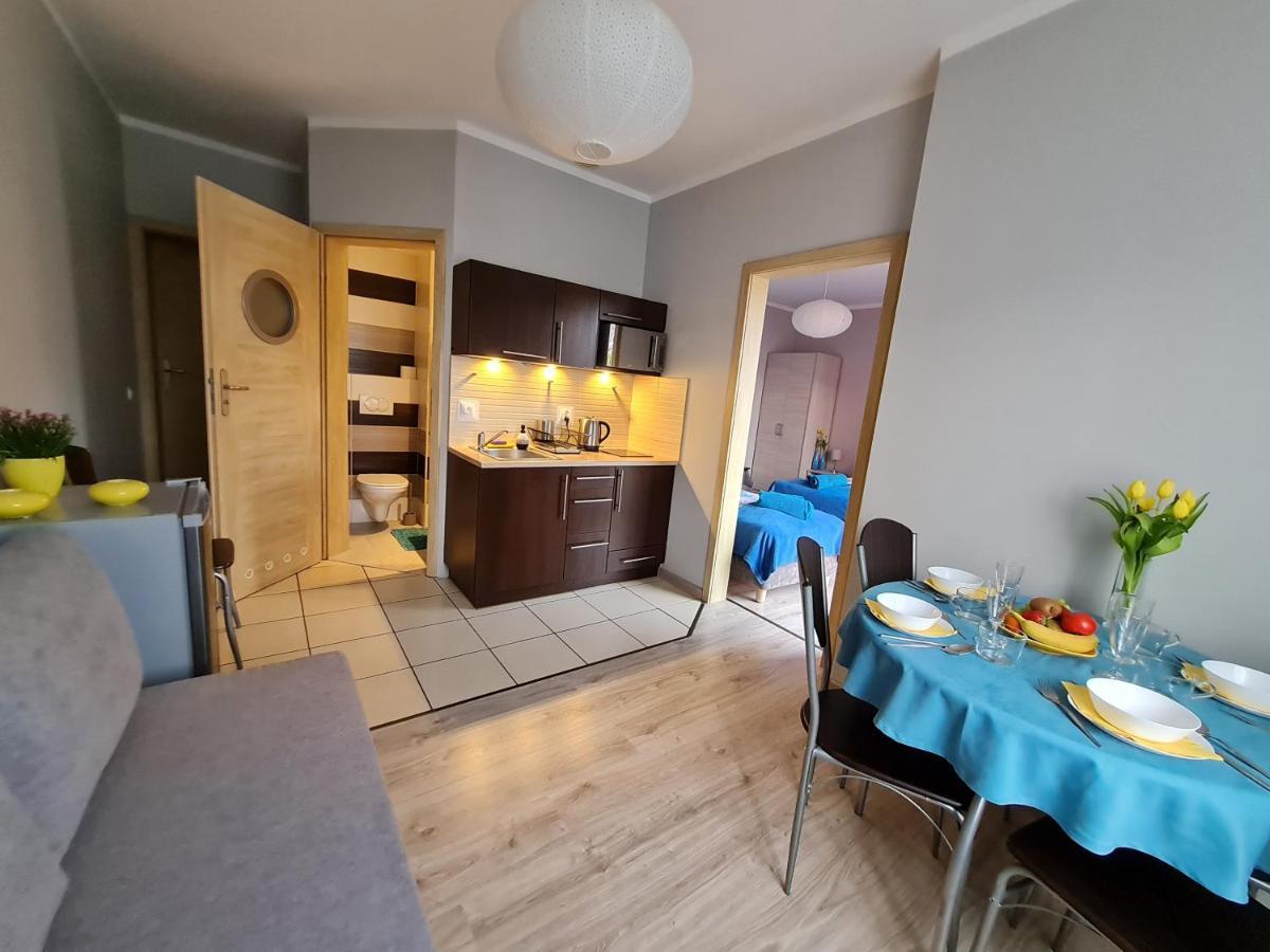 Bela - Pokoje Z Aneksami I Apartamenty Kolobrzeg Bagian luar foto
