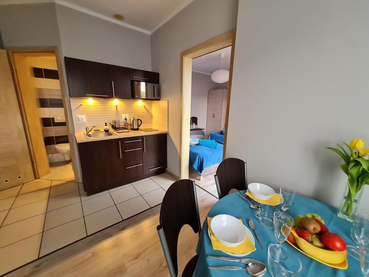 Bela - Pokoje Z Aneksami I Apartamenty Kolobrzeg Bagian luar foto