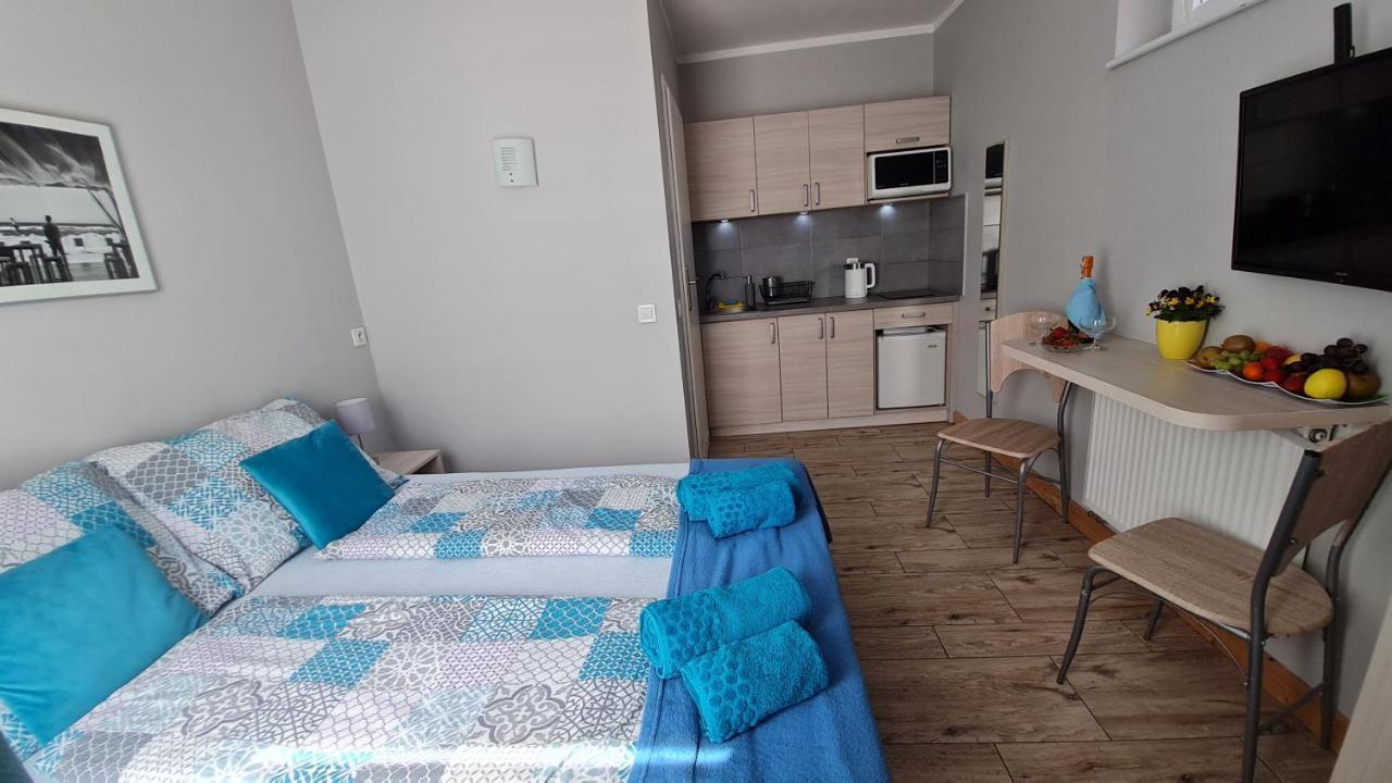 Bela - Pokoje Z Aneksami I Apartamenty Kolobrzeg Bagian luar foto