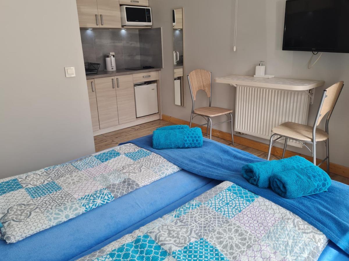Bela - Pokoje Z Aneksami I Apartamenty Kolobrzeg Bagian luar foto