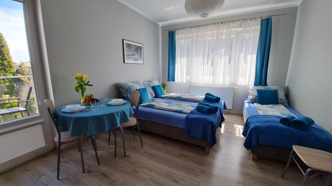 Bela - Pokoje Z Aneksami I Apartamenty Kolobrzeg Bagian luar foto
