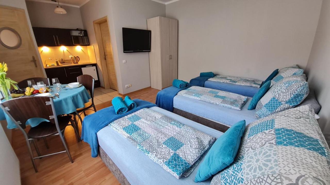 Bela - Pokoje Z Aneksami I Apartamenty Kolobrzeg Bagian luar foto